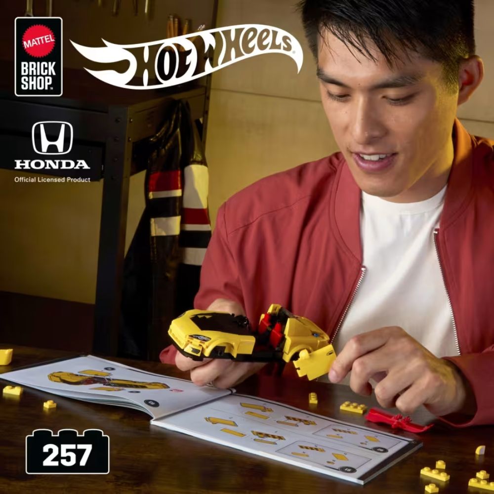 Hot Wheels - Ferrari F40 Competizione (Black) - 2026 - With Case Protector