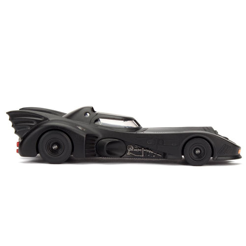 Batman 1989 Batmobile 1:32
