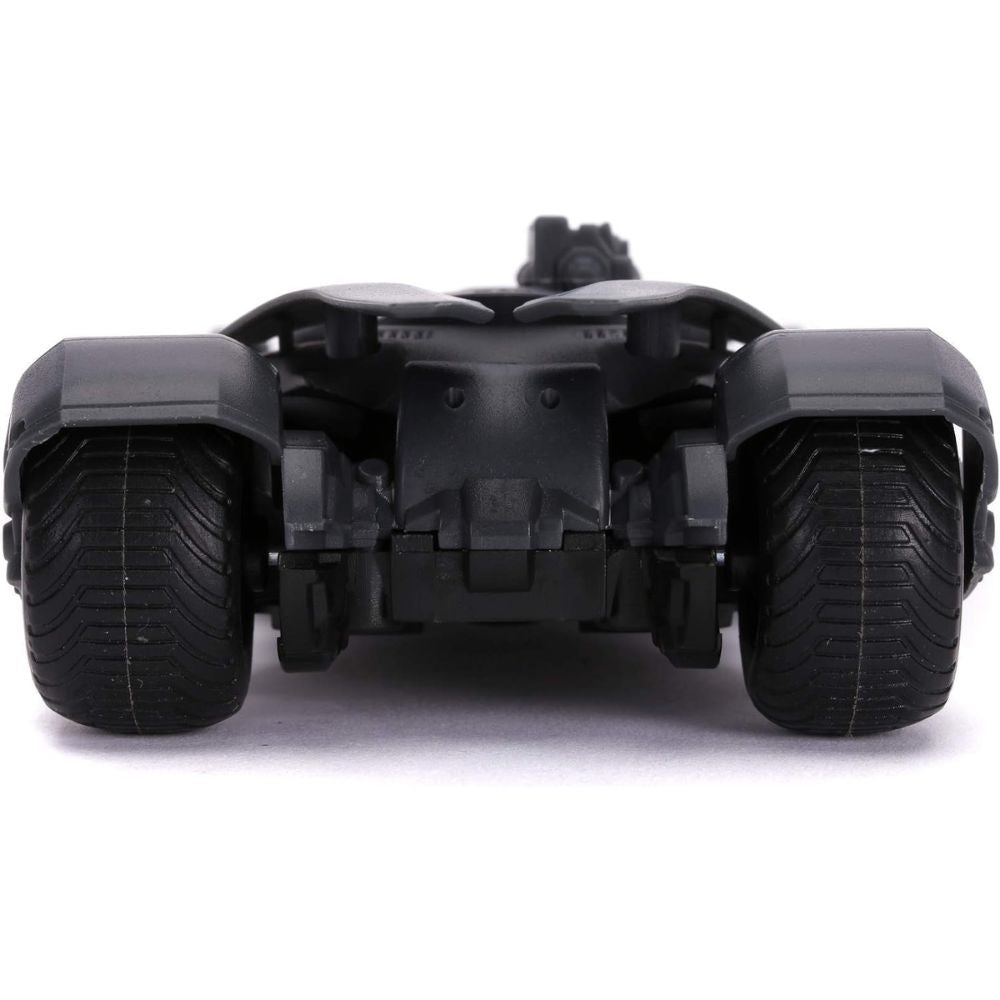 Jada Toys Batman 1:32 Justice League Batmobile with Figure