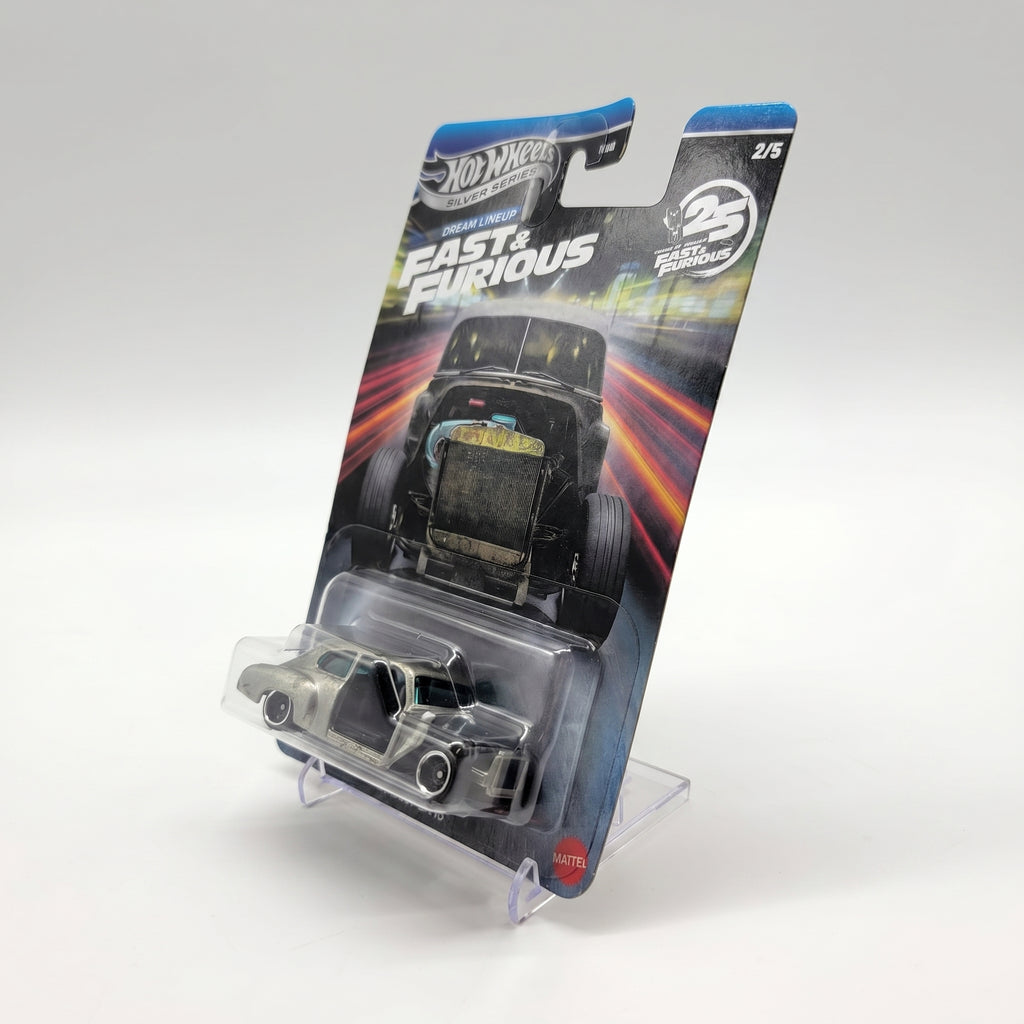 Hot Wheels Fast & Furious Chevy Fleetline Silver Series 1:64 Diecast Car