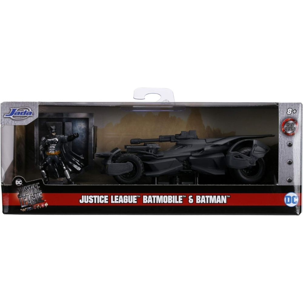 Jada Toys Batman 1:32 Justice League Batmobile with Figure