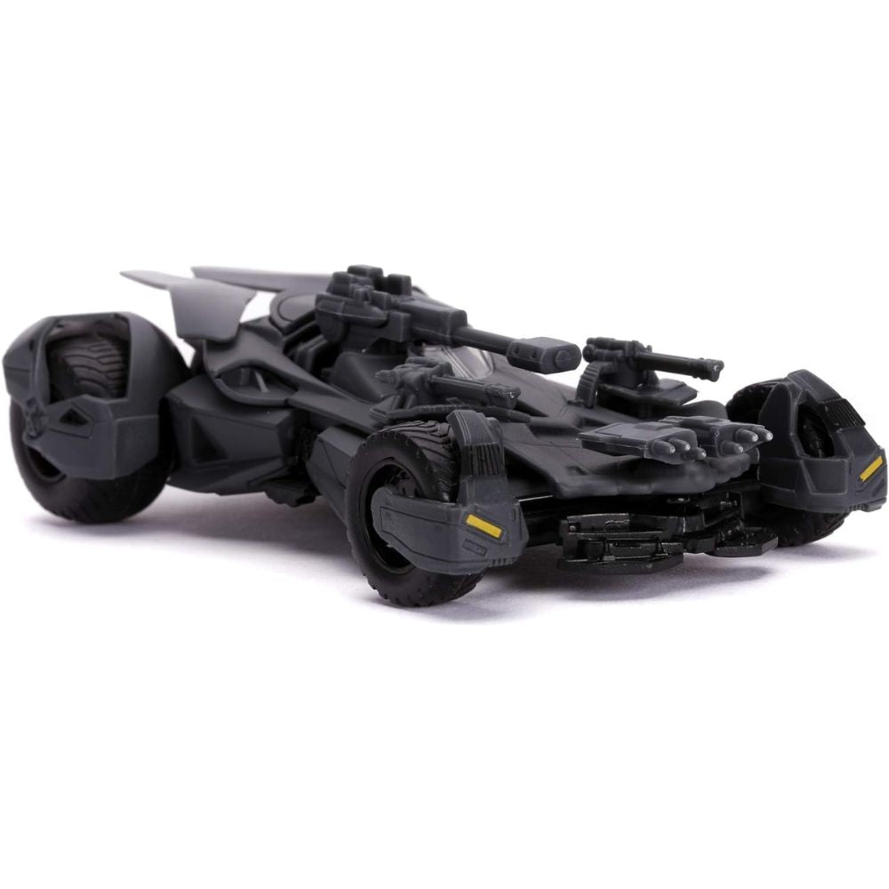 Jada Toys Batman 1:32 Justice League Batmobile with Figure