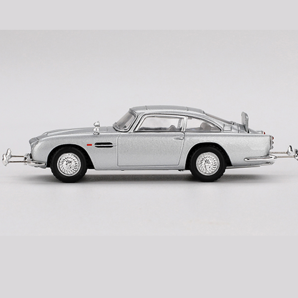 Aston Martin DB5 “Goldfinger”